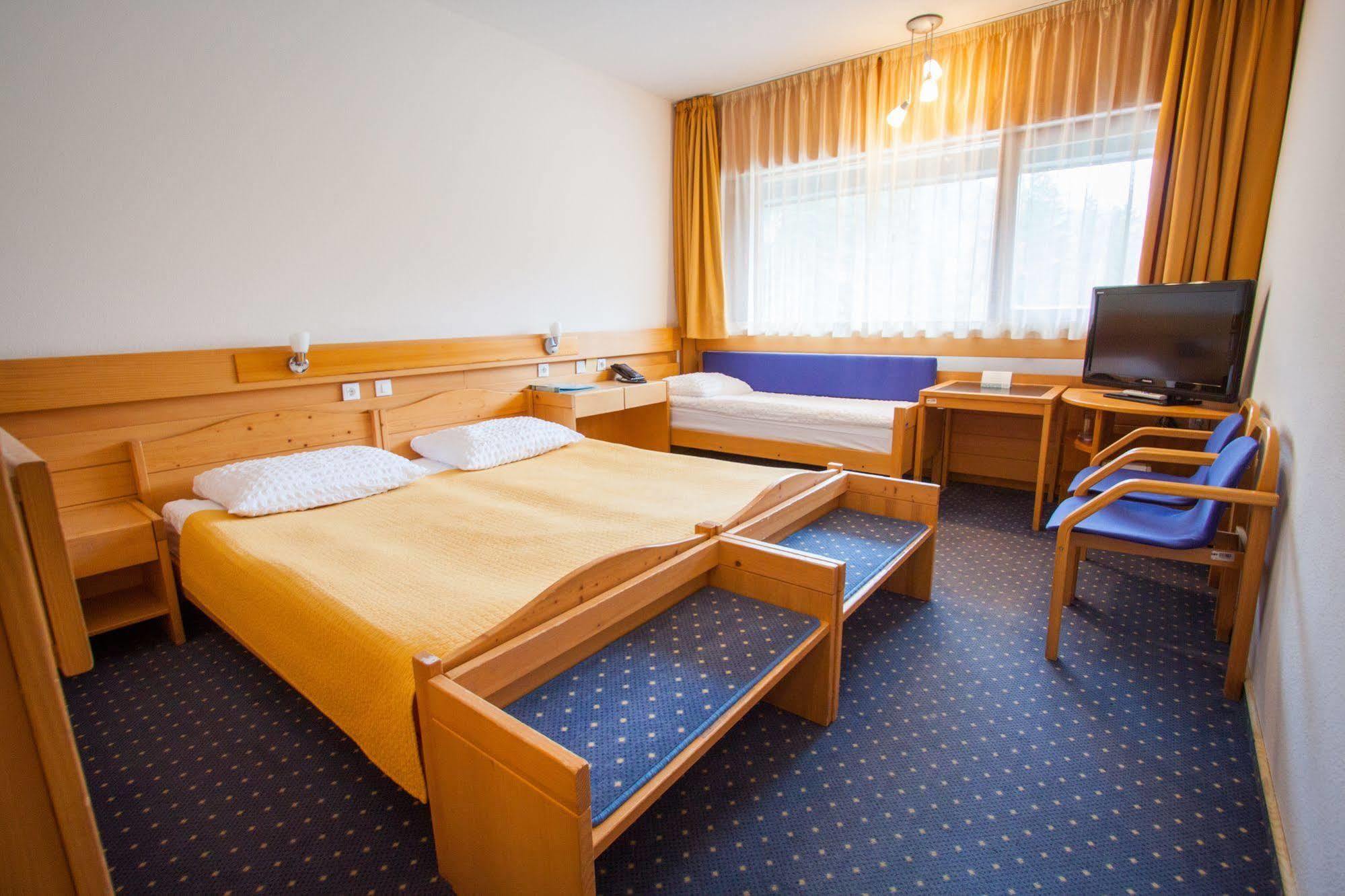 Hotel Spik Kranjska Gora Exterior photo